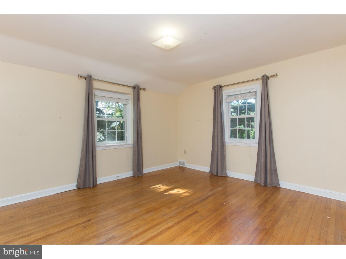 715 Hemlock Road Media, PA 19063 - Photo 20 of 25 Bedroom 3