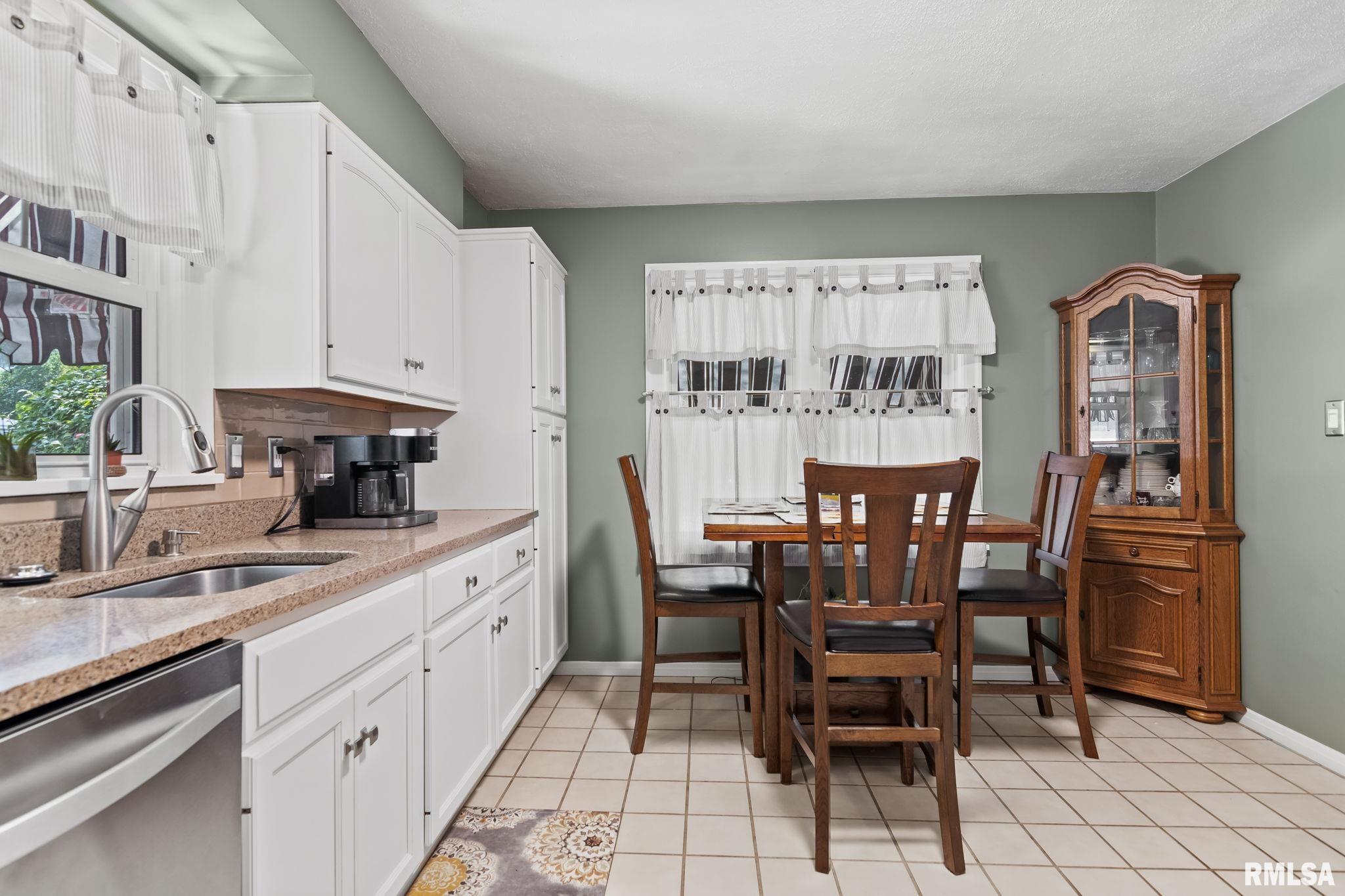 1809 Reed Avenue Springfield, IL 62704 - Photo 12 of 35 Gallery Image 12