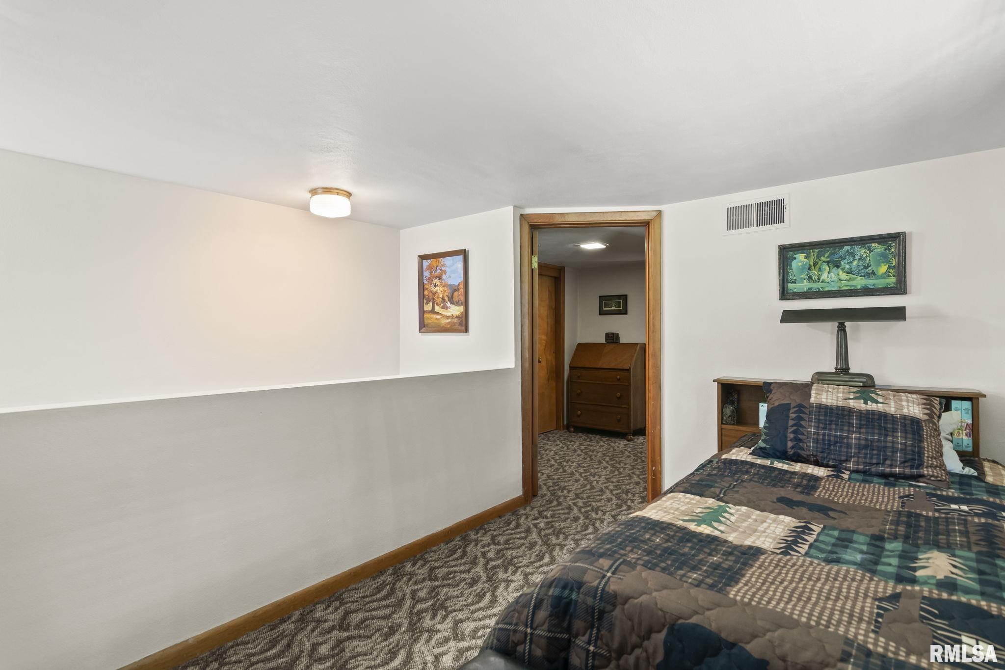1809 Reed Avenue Springfield, IL 62704 - Photo 26 of 35 Gallery Image 26