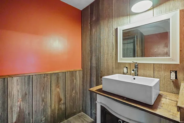 $165,000 | 400 East 3rd Street, Monon, IN 47959