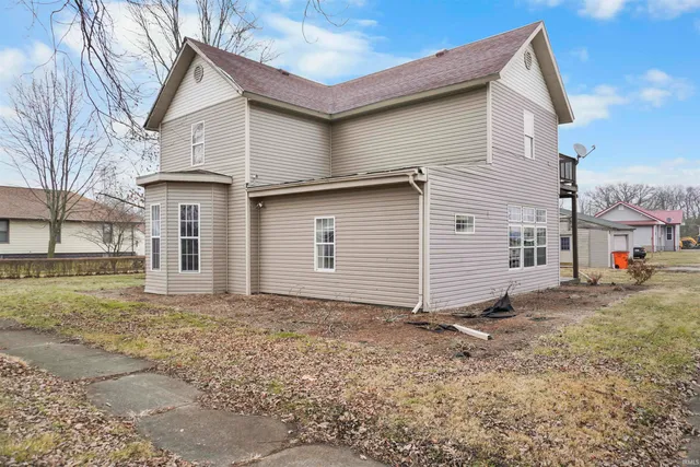 $165,000 | 400 East 3rd Street, Monon, IN 47959