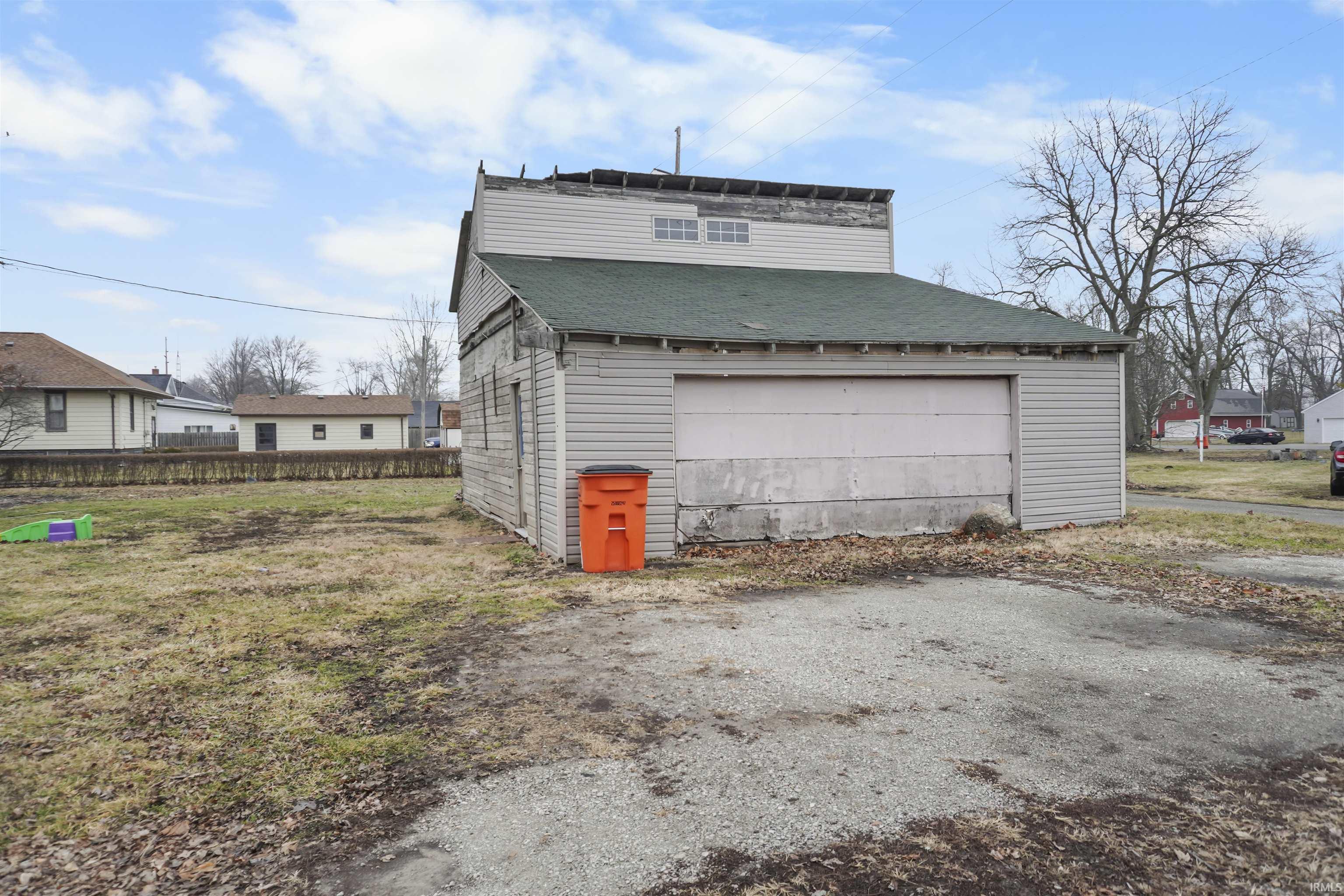 400 East 3rd Street Monon, IN 47959 - Photo 7 of 35