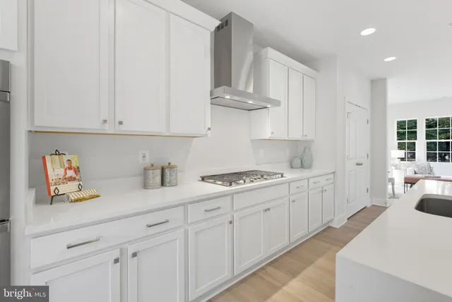 $1,179,900 | 328 Ridge Road, Washington Grove, MD 20880