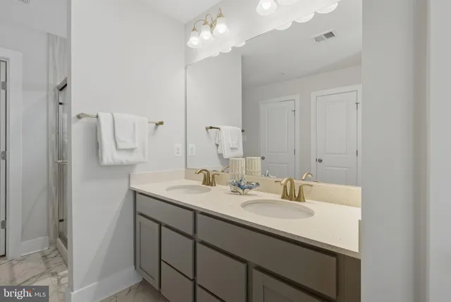 $1,179,900 | 328 Ridge Road, Washington Grove, MD 20880