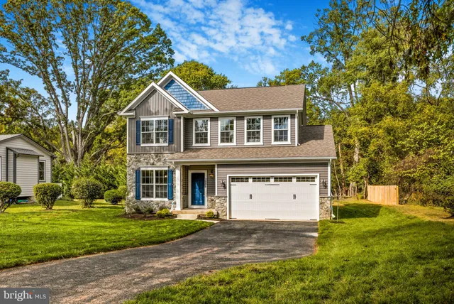 $1,179,900 | 328 Ridge Road, Washington Grove, MD 20880