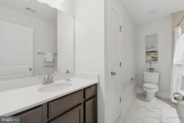 $1,179,900 | 328 Ridge Road, Washington Grove, MD 20880