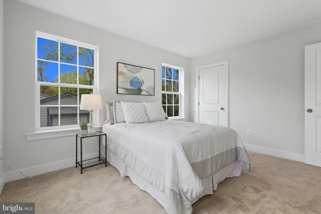 $1,179,900 | 328 Ridge Road, Washington Grove, MD 20880