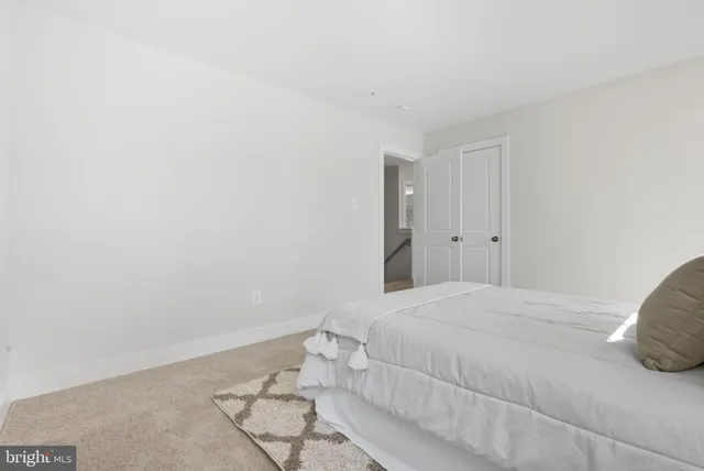 $1,179,900 | 328 Ridge Road, Washington Grove, MD 20880