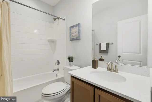 $1,179,900 | 328 Ridge Road, Washington Grove, MD 20880