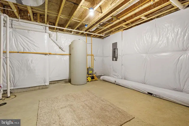 $1,179,900 | 328 Ridge Road, Washington Grove, MD 20880