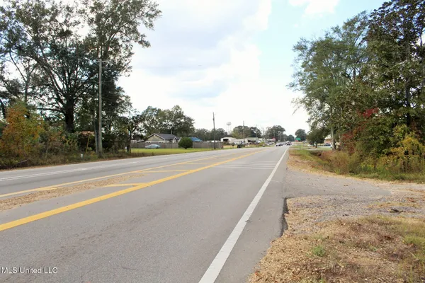 $129,000 | 198 Highway 198, Lucedale, MS 39452