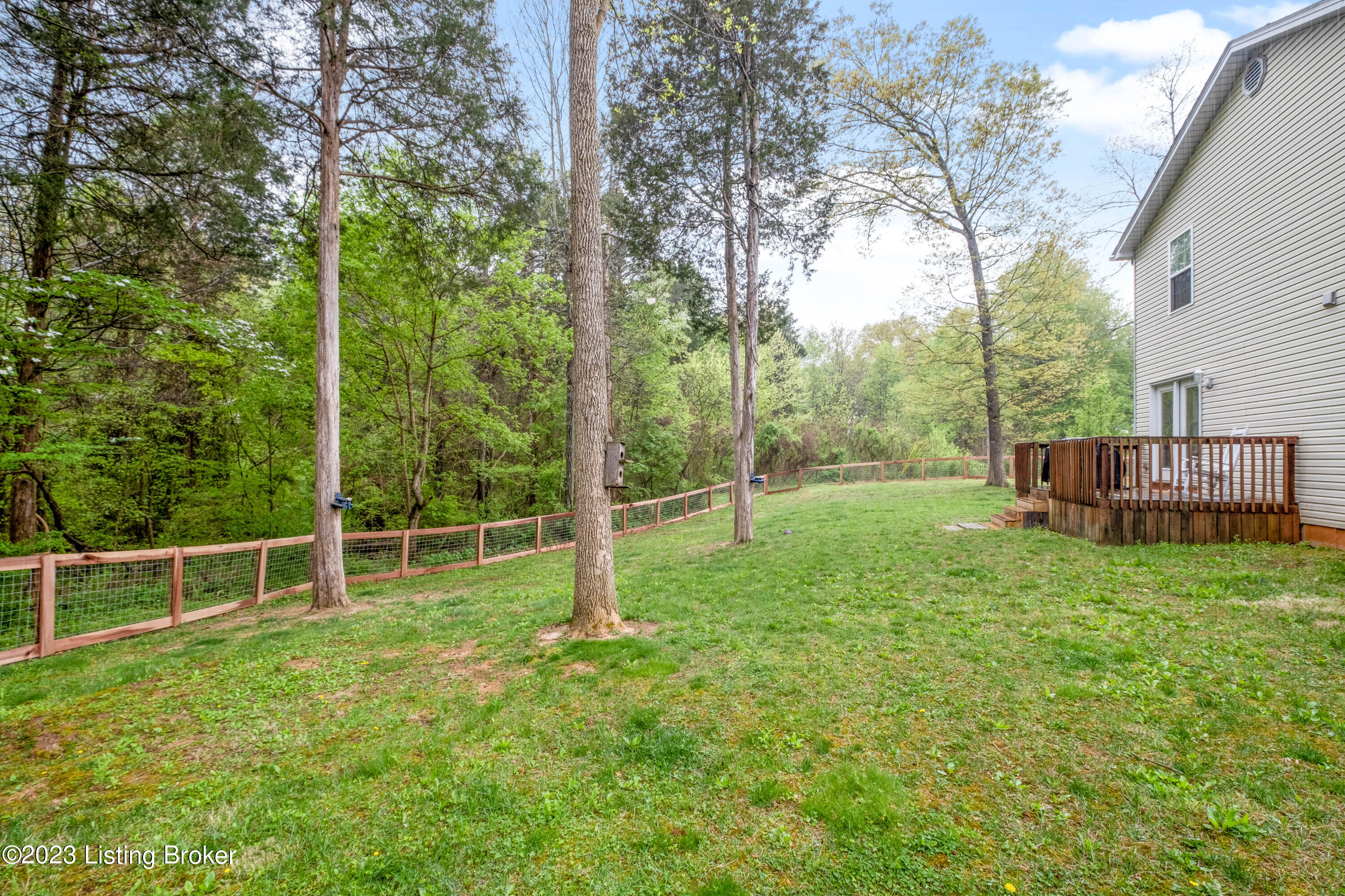 150 Ritchie Drive Brandenburg, KY 40108 - Photo 4 of 35 150 Ritchie Dr (35 of 37)