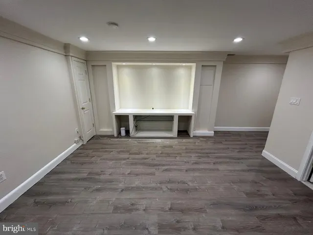 wooden floor in an empty room