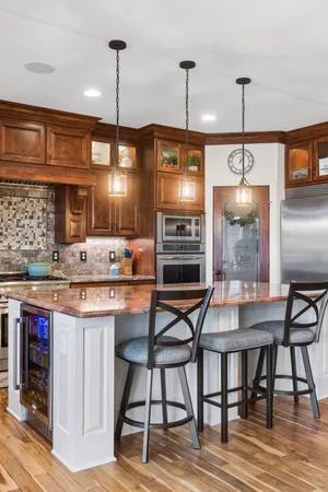 $2,150,000 | 805 Forest Arms Lane, Mound, MN 55364