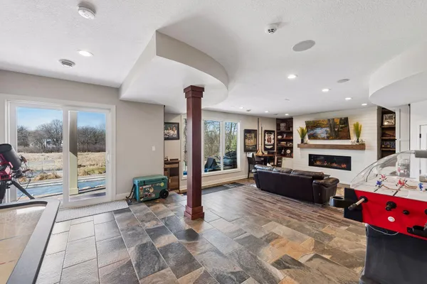 $2,150,000 | 805 Forest Arms Lane, Mound, MN 55364