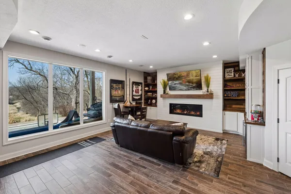 $2,150,000 | 805 Forest Arms Lane, Mound, MN 55364