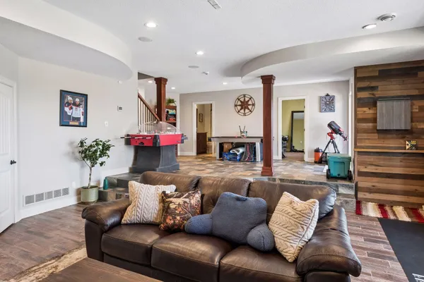 $2,150,000 | 805 Forest Arms Lane, Mound, MN 55364