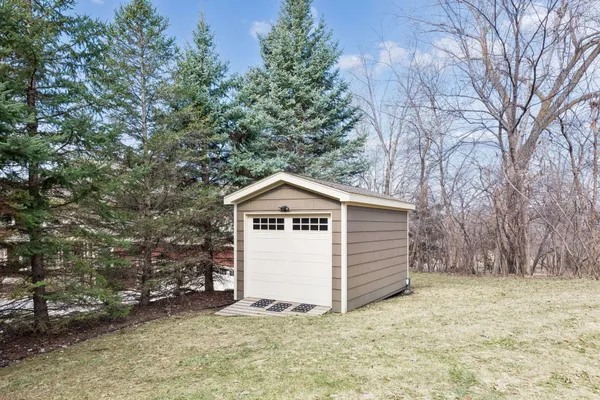 $2,150,000 | 805 Forest Arms Lane, Mound, MN 55364