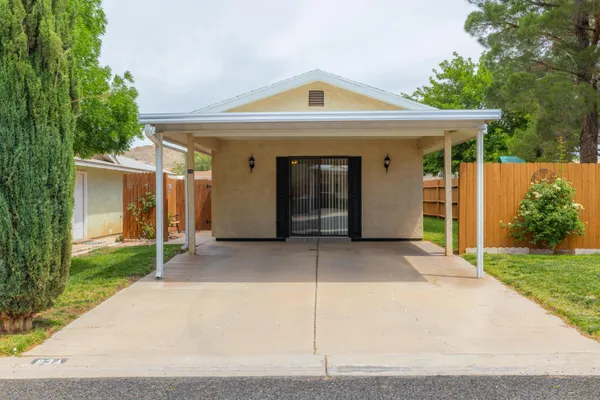 4400 West State Street, Unit 83A, Hurricane, UT 84737