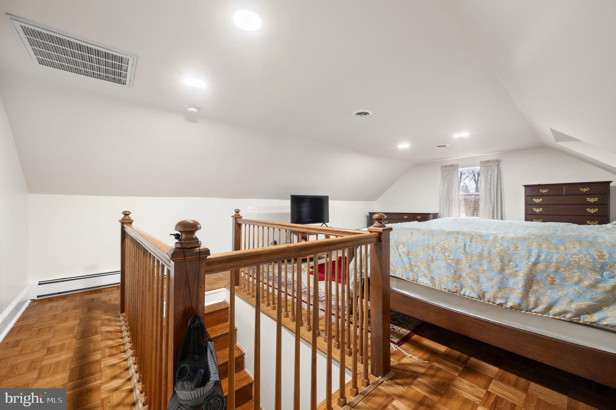 332 South Providence Road Wallingford, PA 19086 - Photo 35 of 69 Private Retreat, Bath and Double Closets