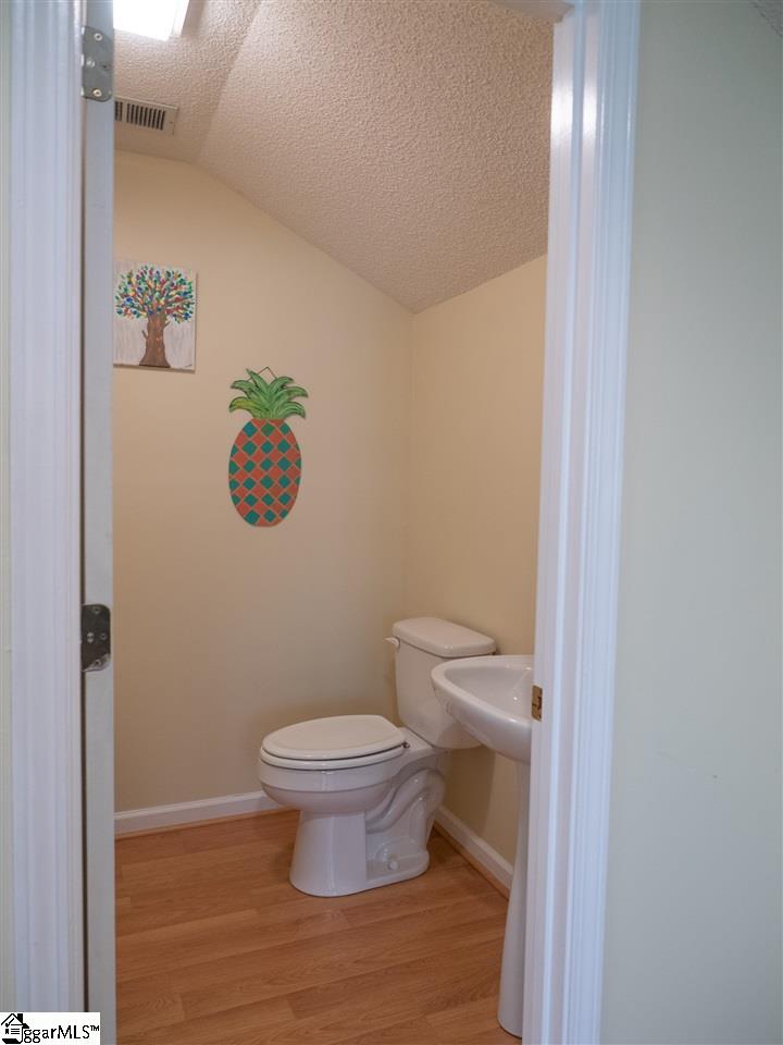 104 Fairview Place Greer, SC 29651 - Photo 28 of 34 Gallery Image 28