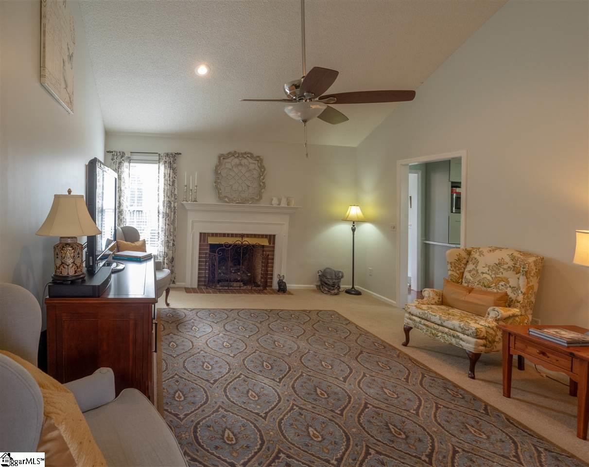 104 Fairview Place Greer, SC 29651 - Photo 9 of 34 Gallery Image 9