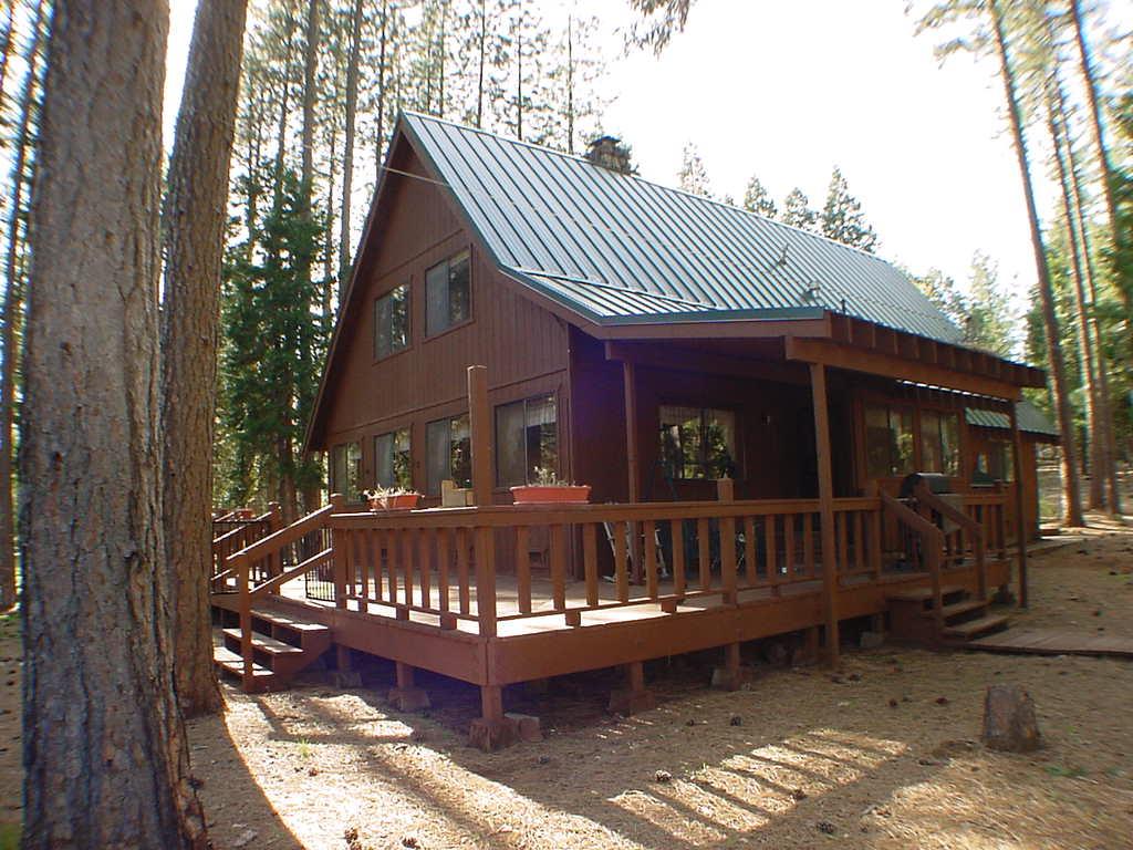 15917 Phillips Road Oak Run, CA 96069 - Photo 2 of 9 CABIN WITH DECK