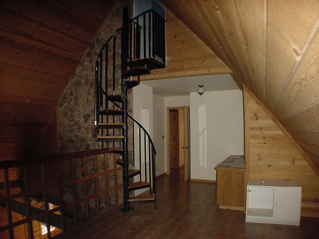15917 Phillips Road Oak Run, CA 96069 - Photo 3 of 9 SPIRAL FROM 2nd TO LOFT