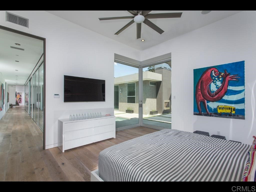2260 Colony Terrace Encinitas, CA 92024 - Photo 16 of 22 Gallery Image 16