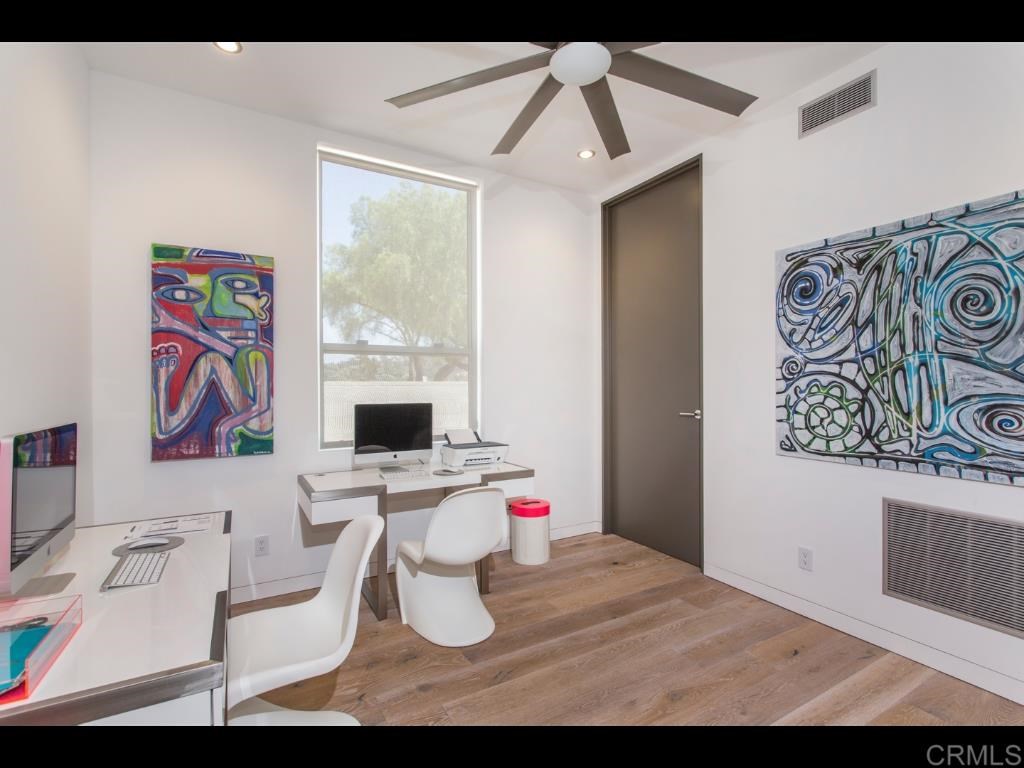 2260 Colony Terrace Encinitas, CA 92024 - Photo 18 of 22 Gallery Image 18
