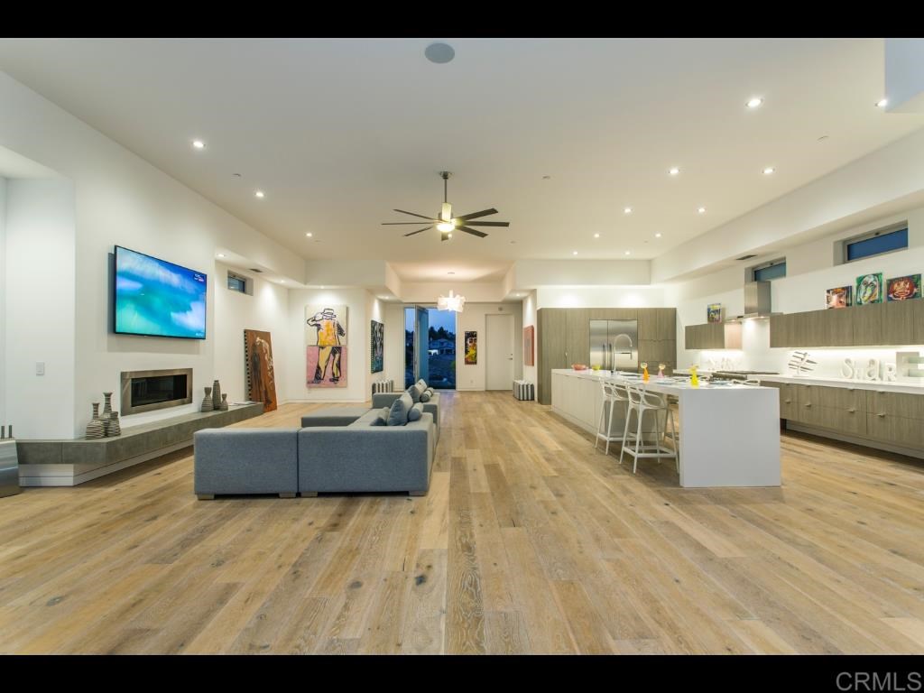 2260 Colony Terrace Encinitas, CA 92024 - Photo 7 of 22 Gallery Image 7