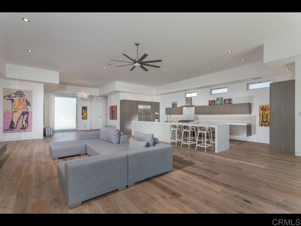 2260 Colony Terrace Encinitas, CA 92024 - Photo 8 of 22 Gallery Image 8