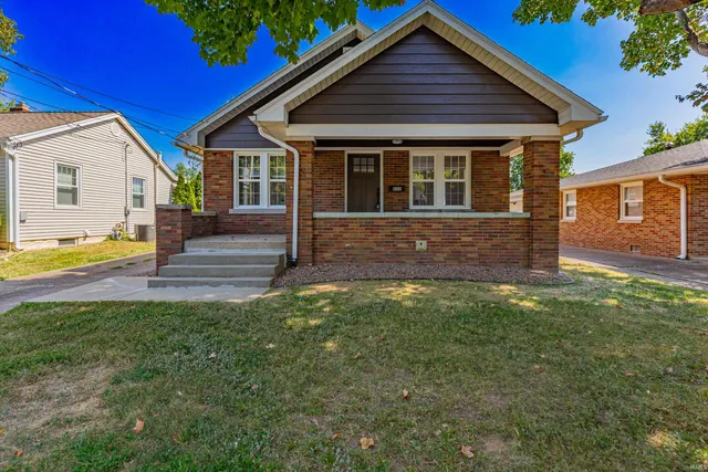 $1,695 | 808 South Cullen Avenue, Evansville, IN 47715