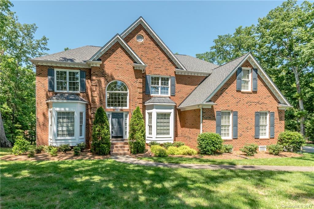 4841 Ridgetop Trail Charlotte, NC 28215 - Photo 1 of 24 Gallery Image 1