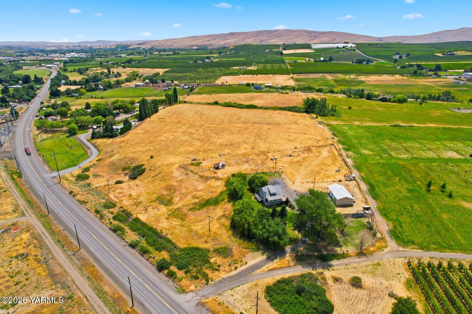 18790 Summitview Road Tieton, WA 98947 - Photo 38 of 45 18790 Summitview Rd