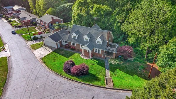 $399,000 | 112 Pilson Street, North Wilkesboro, NC 28659