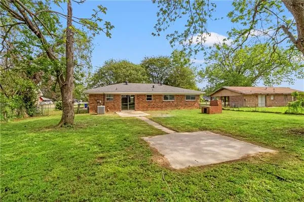 $185,000 | 823 Brewton Street, Natchitoches, LA 71457