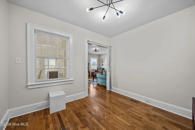 $1,100 | 4715 Hull Road, La Grange, NC 28551