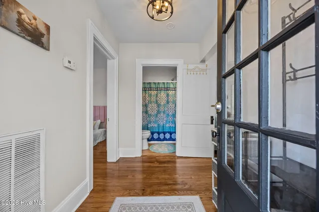 $1,100 | 4715 Hull Road, La Grange, NC 28551