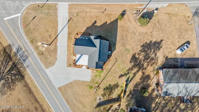 $1,100 | 4715 Hull Road, La Grange, NC 28551