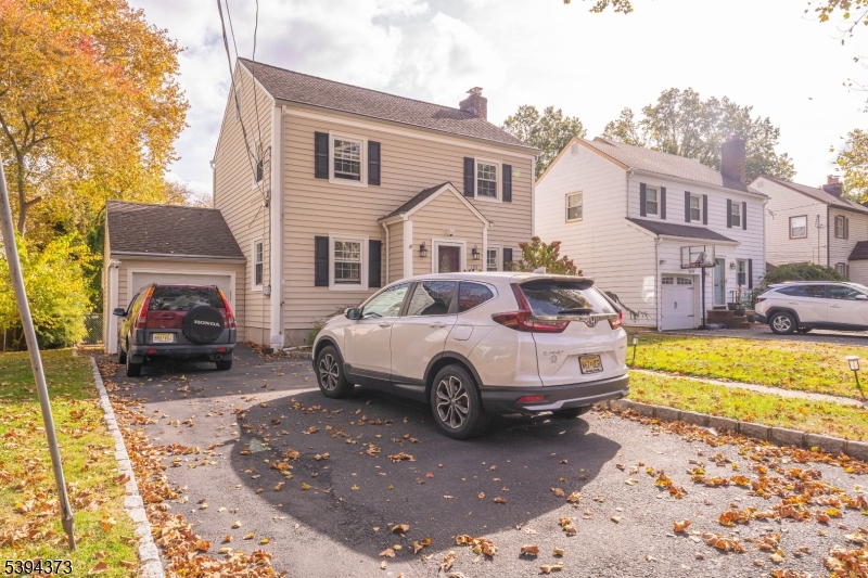125 Meisel Avenue Springfield, NJ 07081 - Photo 31 of 32 a house view with a outdoor space