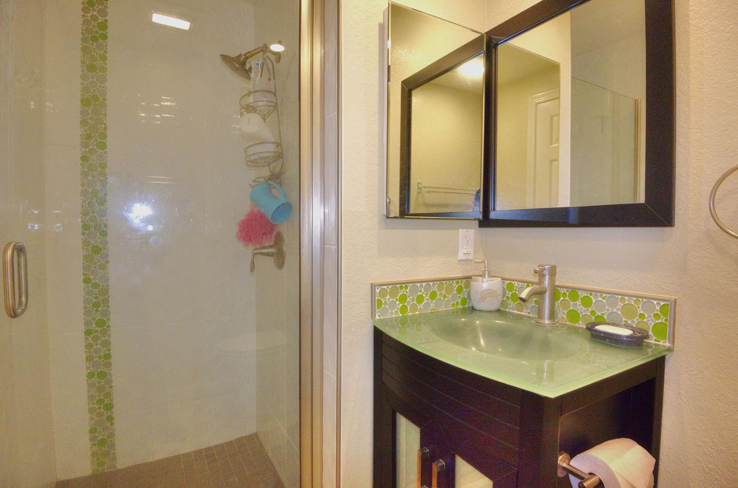 33733 Whimbrel Road Fremont, CA 94555 - Photo 21 of 43 Gallery Image 21