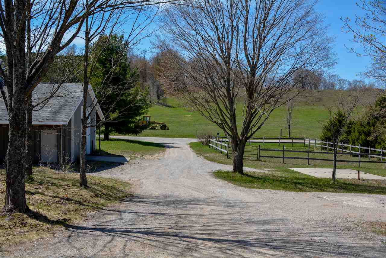 10901 South Kasben Road Cedar, MI 49621 - Photo 36 of 46 1874645-35.JPG