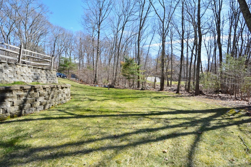 11 Albee Road Millville, MA 01529 - Photo 18 of 23 Gallery Image 18