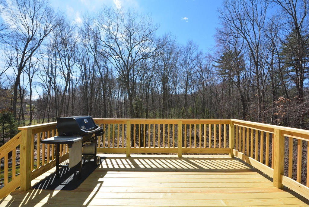 11 Albee Road Millville, MA 01529 - Photo 23 of 23 Gallery Image 23