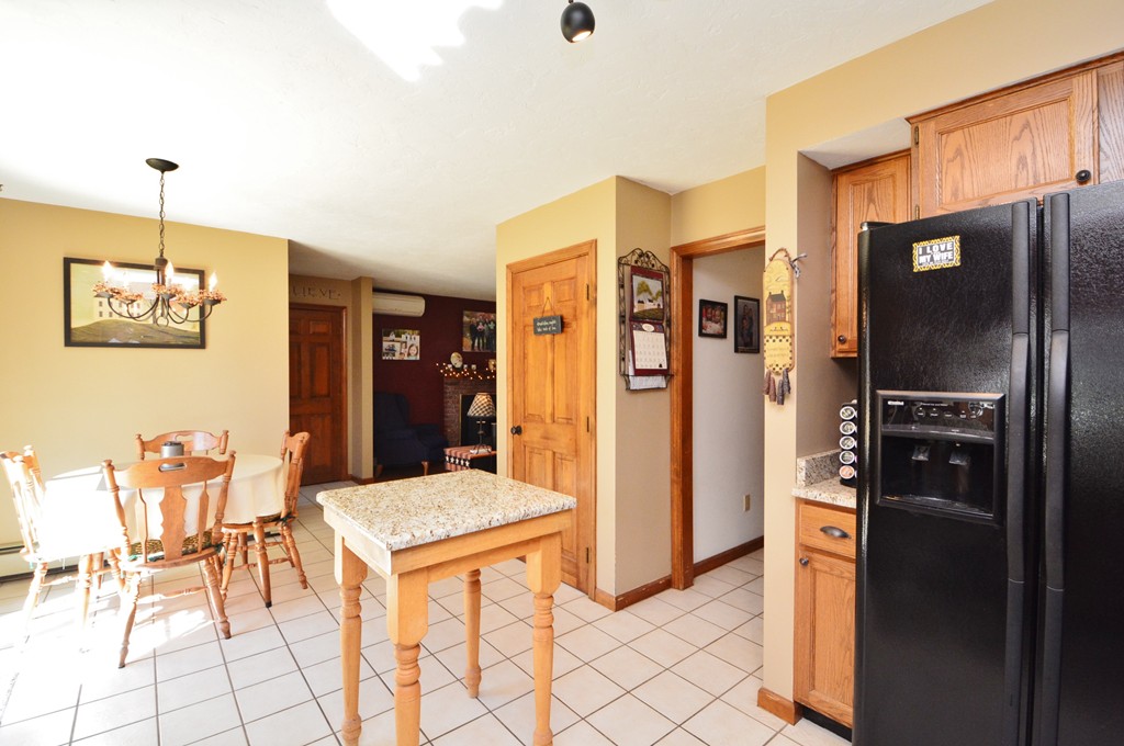 11 Albee Road Millville, MA 01529 - Photo 6 of 23 Gallery Image 6