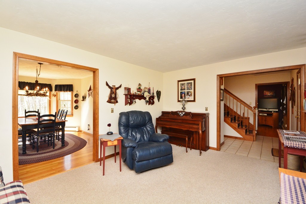 11 Albee Road Millville, MA 01529 - Photo 9 of 23 Gallery Image 9