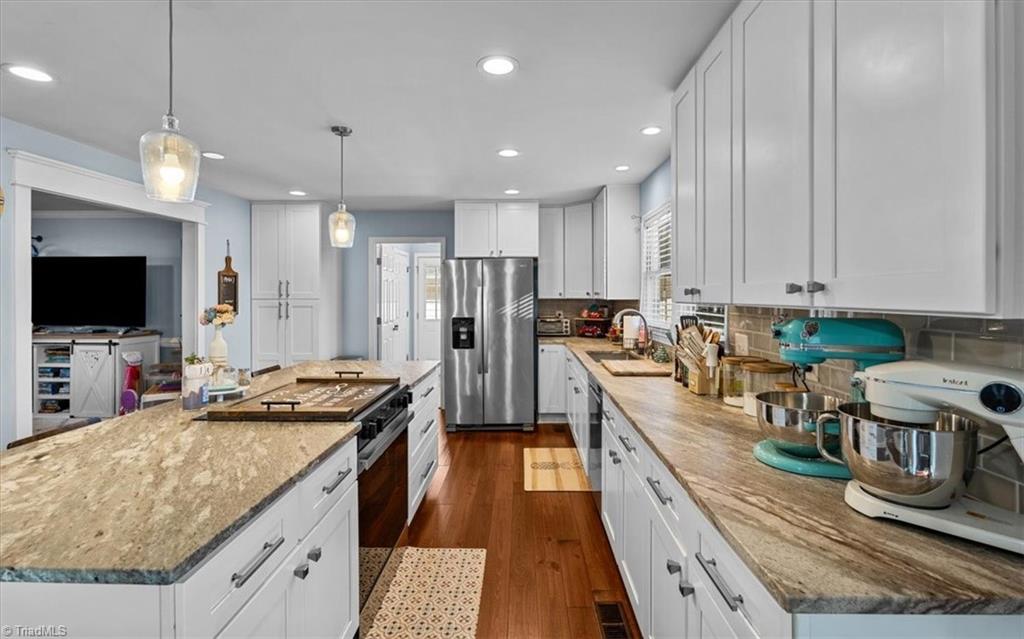 613 Dorado Circle High Point, NC 27265 - Photo 18 of 50