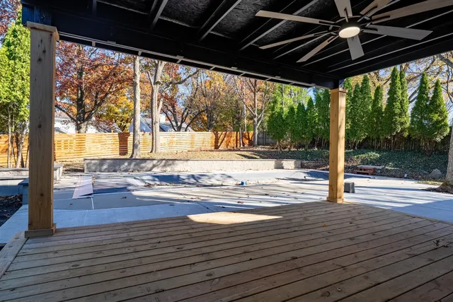 $429,000 | 204 Parkview Drive, Bloomington, IL 61701