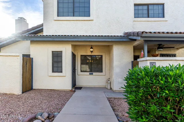 $320,000 | 1222 West Baseline Road, Unit 129, Tempe, AZ 85283
